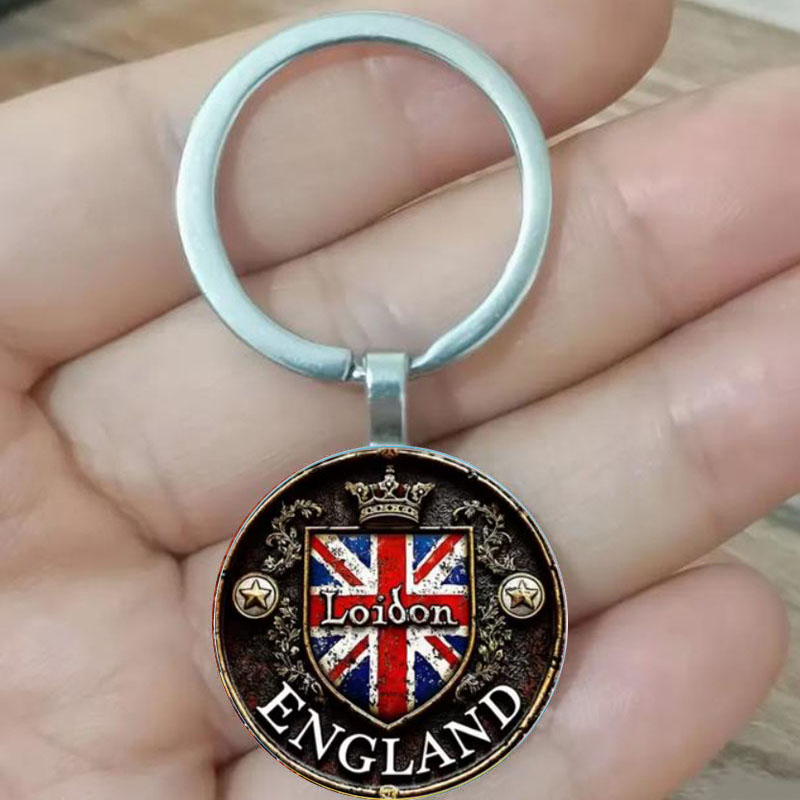 Vintage Fashion London - London vintage zinc alloy keychain is