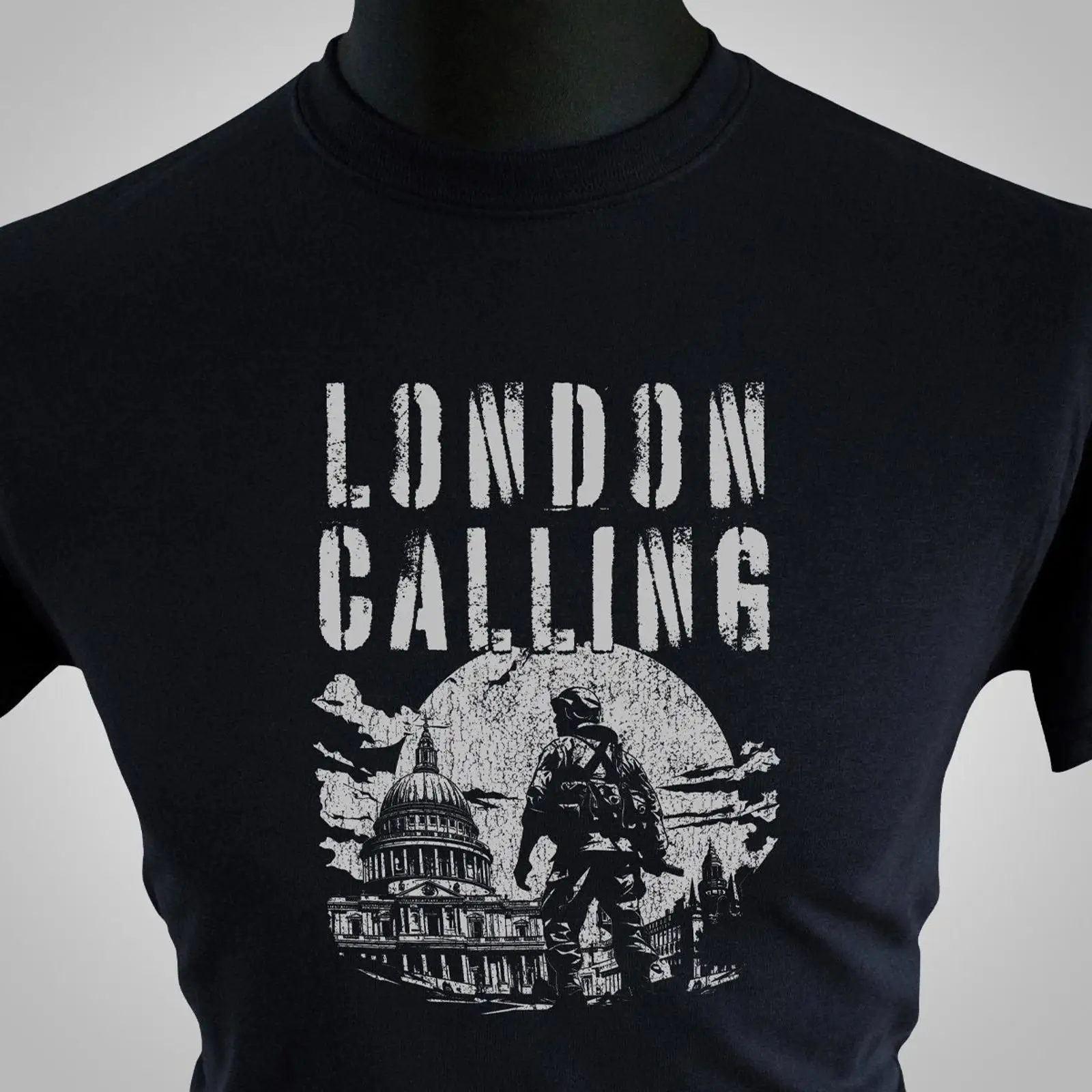 Vintage Fashion London - London Calling T Shirt Black vintage