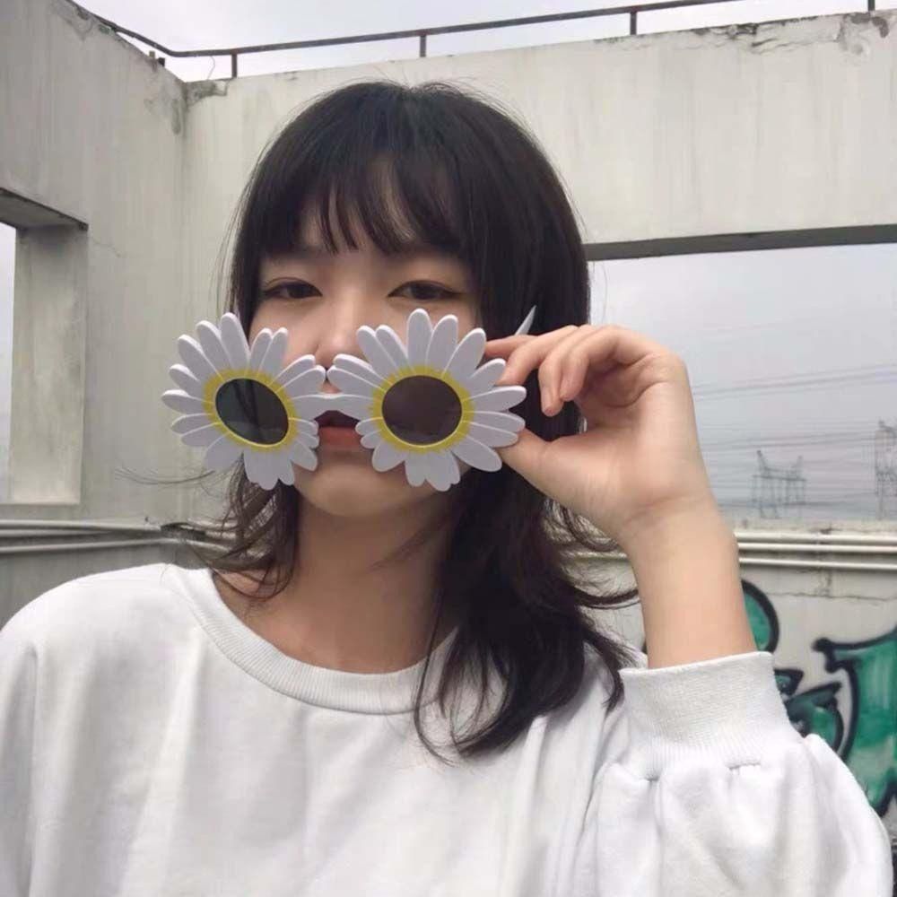 Party Supplies Sun Flower Shap - Vintage Fashion Photographers ulasan dan harga