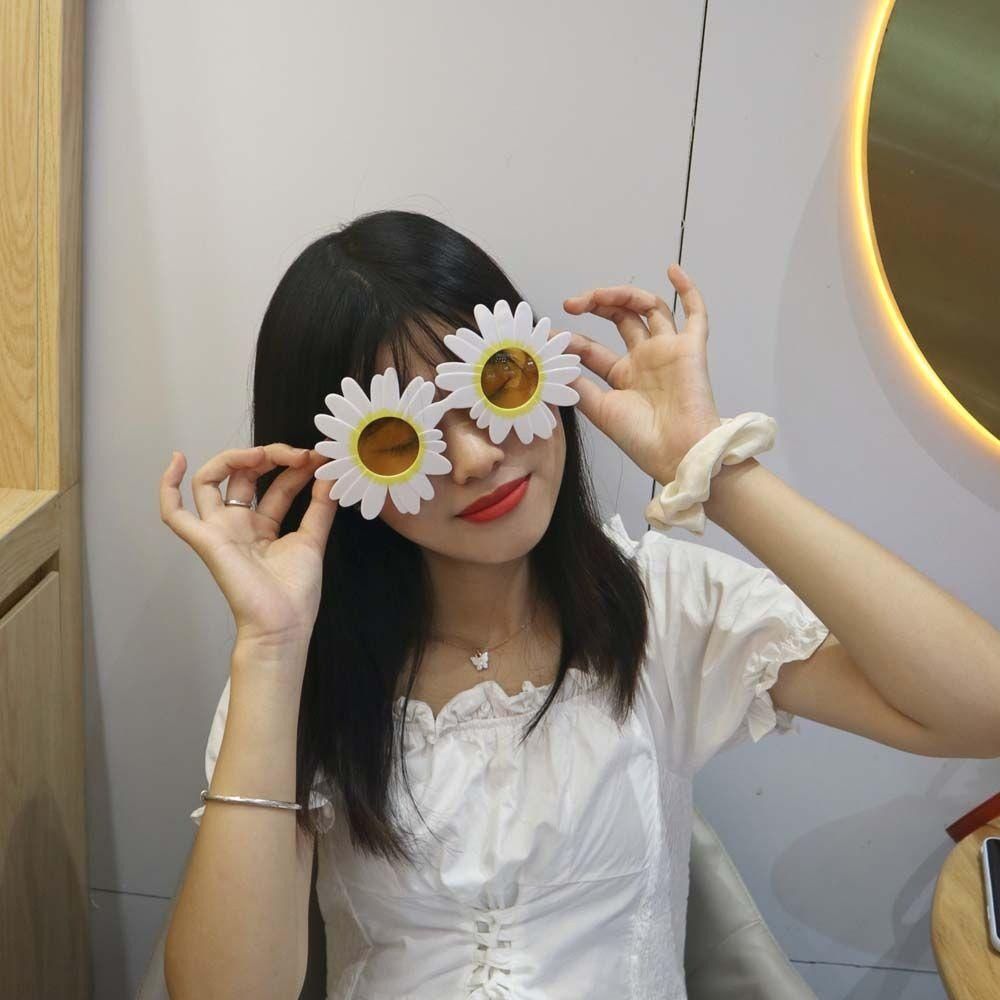 Party Supplies Sun Flower Shap - Vintage Fashion Photographers ulasan dan harga
