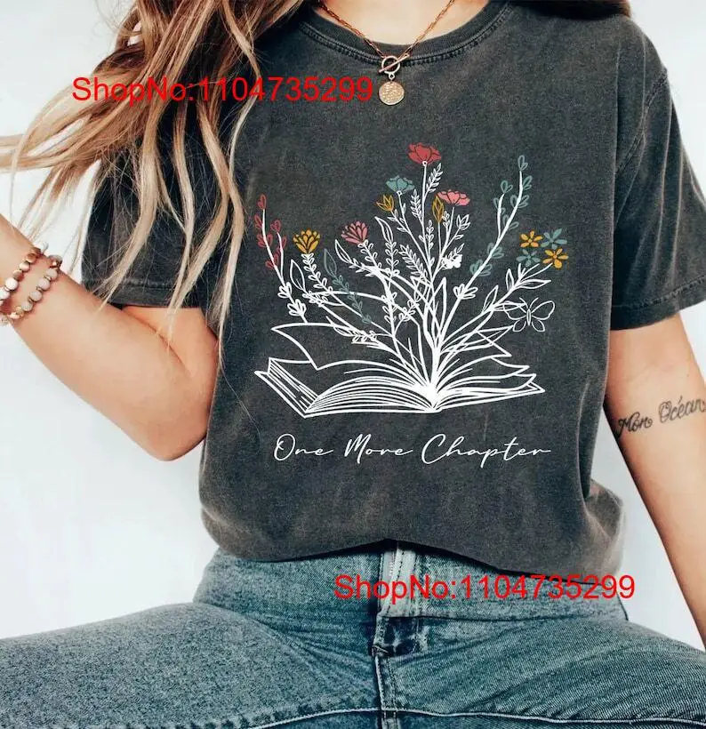 Book T Shirt One More Chapter  - Vintage Fashion Knitwear Book ulasan dan harga