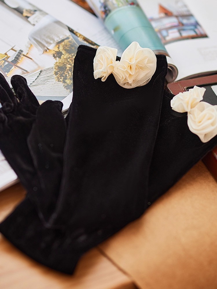 Women's Elegant Black Flower L - Vintage Fashion Photographers ulasan dan harga